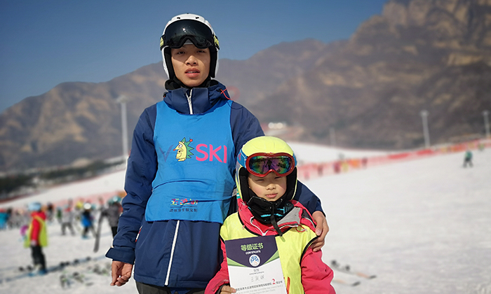 YuYoung青少年營地滑雪冬令營