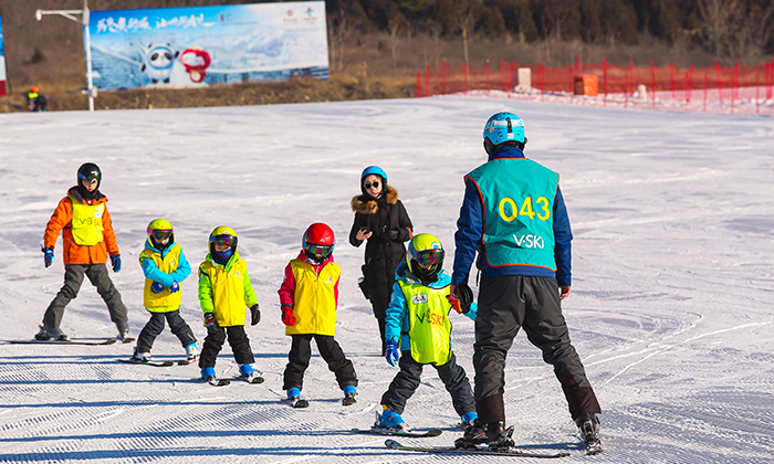 YuYoung青少年營地滑雪冬令營