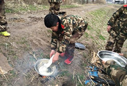 121軍事訓練營讓孩子學會提問