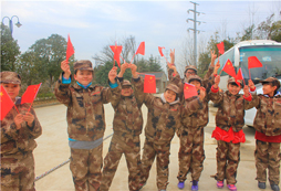 參加寒假冬令營可以培養(yǎng)孩子的學(xué)習(xí)興趣和學(xué)習(xí)信心