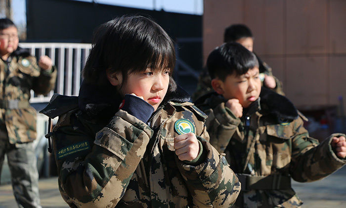 北京軍事夏令營費用