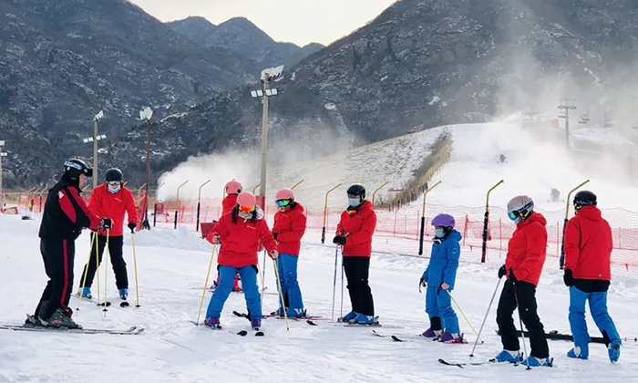 北京滑雪冬令營(yíng)哪家好