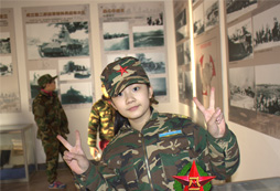 北京軍事冬令營培養(yǎng)營員堅(jiān)強(qiáng)軍人品質(zhì)