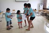 家長(zhǎng)該如何正確鼓勵(lì)孩子？