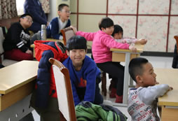 孩子學習不專心怎么辦？北大心航線這么解答
