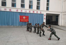 參加better軍事冬令營能夠鍛煉孩子的意志！