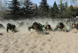 北京西點軍事冬令營家長們首選的軍事訓練營