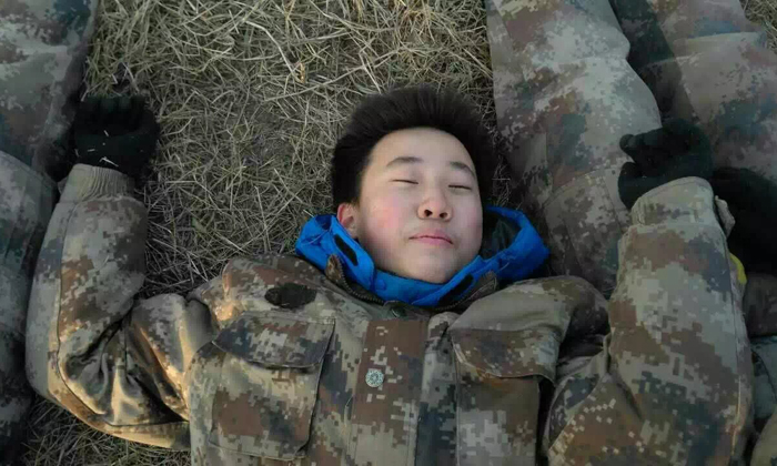 軍事冬令營挑戰(zhàn)個人極限