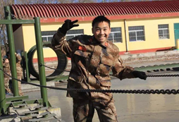 在軍事冬令營中收獲的快樂