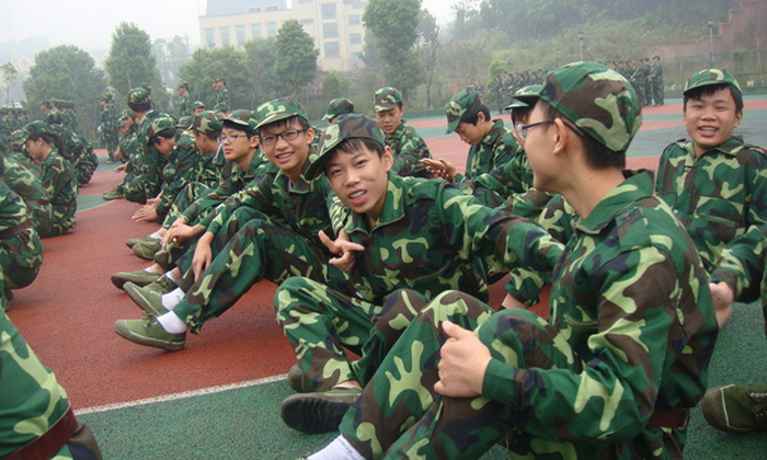 參加北京軍事冬令營的小學(xué)生們會有哪些收獲？