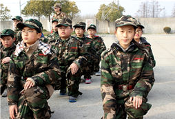 八一軍旅軍事冬令營與您分享一位媽媽的育兒經(jīng)驗(yàn)