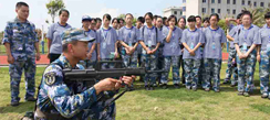 北京八一軍旅冬令營幫助學生塑造軍人形象