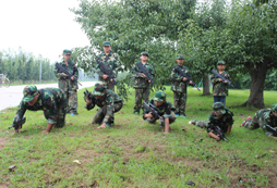八一軍事冬令營訓(xùn)練對青少年都有哪些好處？