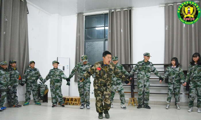 成都軍訓冬令營