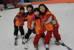 成都適合小學生的滑雪冬令營
