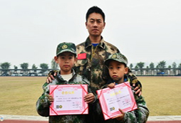 孩子在成都軍事冬令營(yíng)都會(huì)做什么？