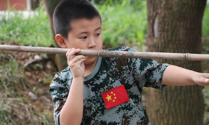 成都3天小學(xué)生軍事冬令營(yíng)