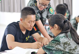 寒假成都有適合小學生提升信心的冬令營嗎？