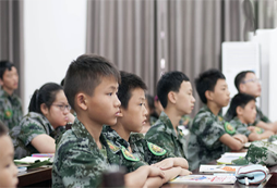 為什么越來越多的孩子想要報名參加成都軍事冬令營？