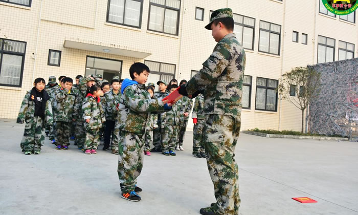 成都軍事冬令營(yíng)