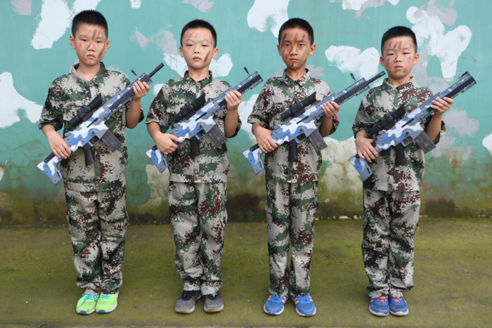 成都青少年軍事冬令營