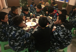 用餐5