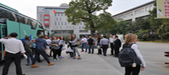寒假歐洲冬令營教學(xué)生建立自己的德國交際圈