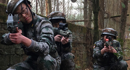 參加軍事特訓(xùn)可以錘煉孩子意志嗎