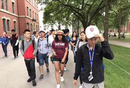 參加國際游學(xué)冬令營成為國際型人才