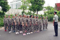  國(guó)內(nèi)軍事冬令營(yíng)怎么樣？
