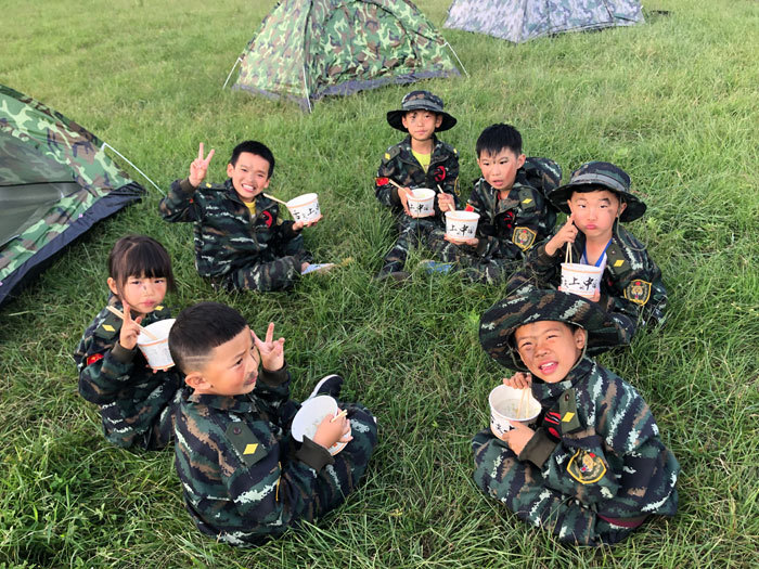 國內(nèi)一周左右冬令營費用