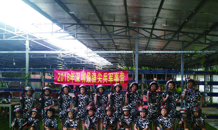 國內(nèi)的青少年冬令營活動(dòng)