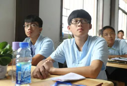 國學(xué)冬令營追尋中國君子的蹤跡