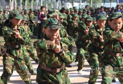 假期參加廣州軍事夏令營(yíng)的收獲！