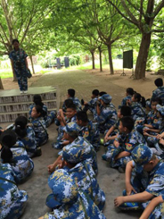 廣州軍事冬令營還您一個不一樣的孩子