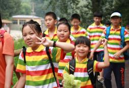 廣州軍事拓展冬令營與普通冬令營的區(qū)別是什么？