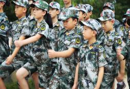 參加杭州感恩冬令營樹立孩子健康思想觀念！