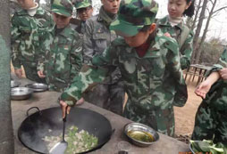 菜已經(jīng)下鍋了