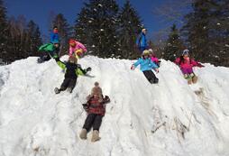 值得參加的滑雪營讓孩子們享樂冷雪世界