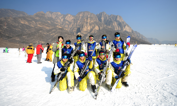 滑雪冬令營