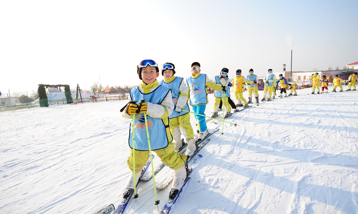 滑雪冬令營