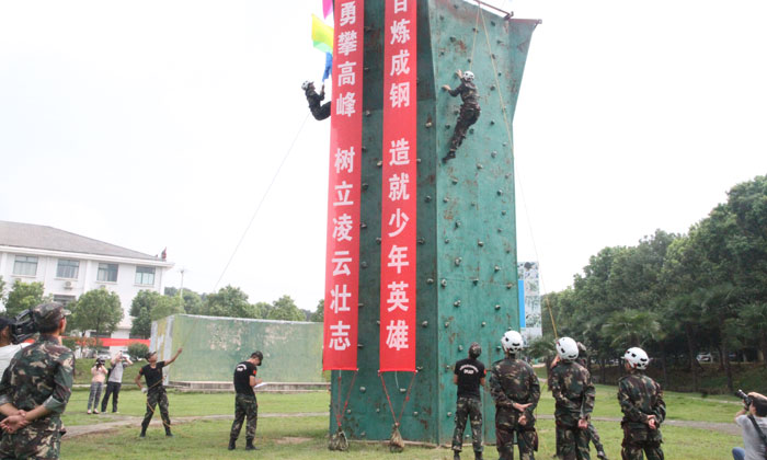 湖北又便宜又好的軍事冬令營