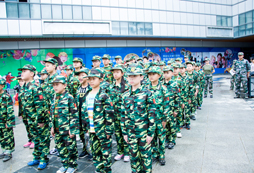 參加武漢冬令營放飛孩子心中的夢想