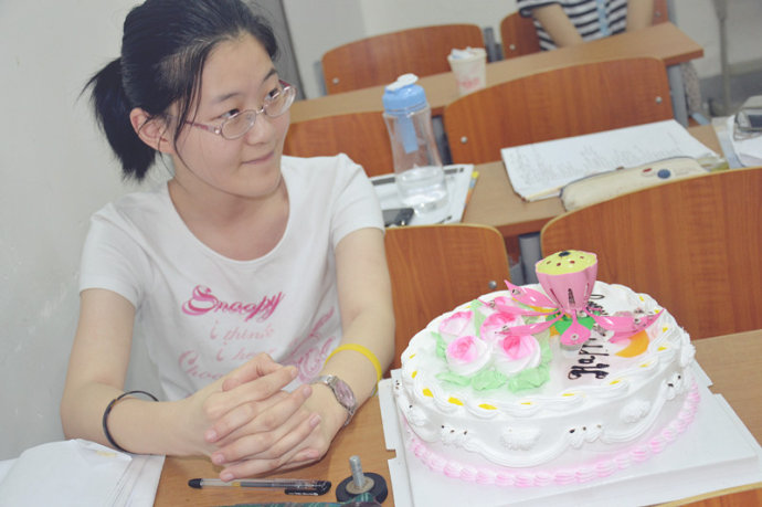 中學生參加杭州英語冬令營學哪個階段內(nèi)容？