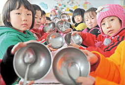 杭州聚冠寒假冬令營讓孩子從小養(yǎng)成勤儉節(jié)約的好習(xí)慣