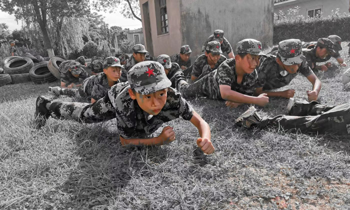 國(guó)內(nèi)軍事冬令營(yíng)師資配比
