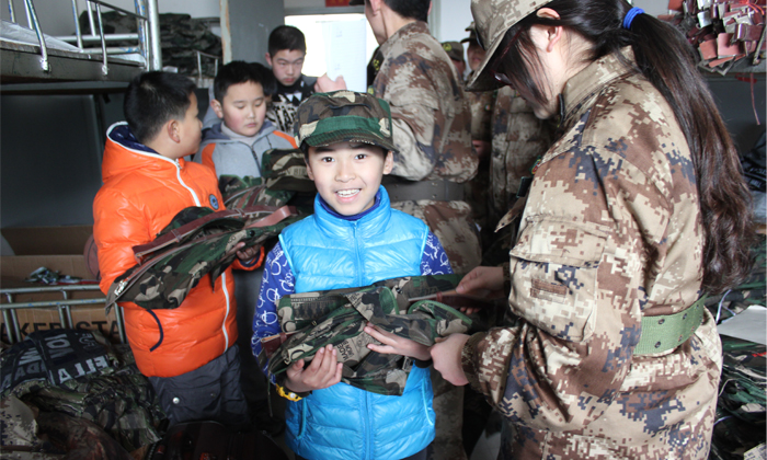 小學生軍事冬令營