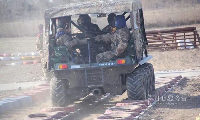 軍事冬令營