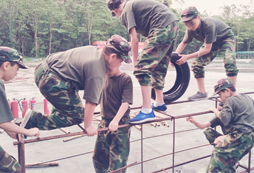 這個(gè)冬天，軍事冬令營(yíng)與假期更配哦！