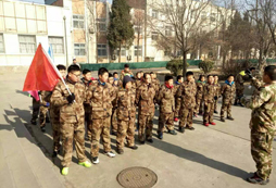 為什么青少年應該參加軍事冬令營？
